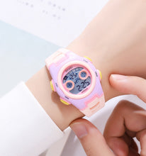Girls Sporty Outdoor Digital Watch